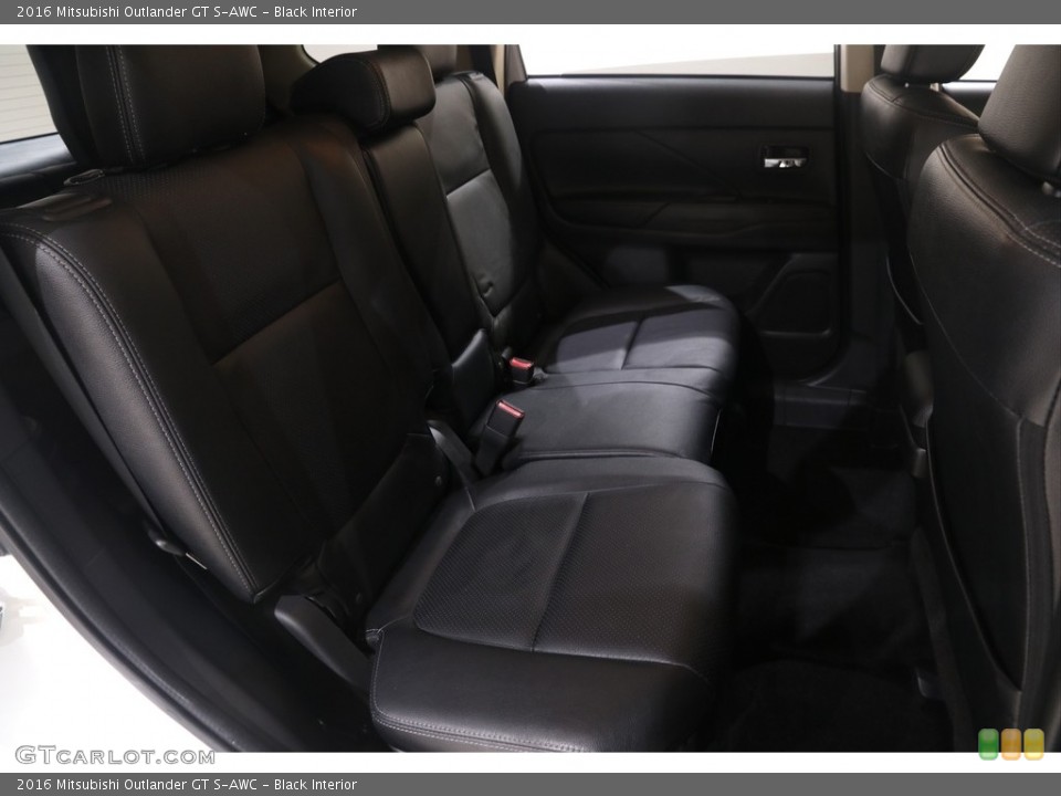 Black Interior Rear Seat for the 2016 Mitsubishi Outlander GT S-AWC #138418691