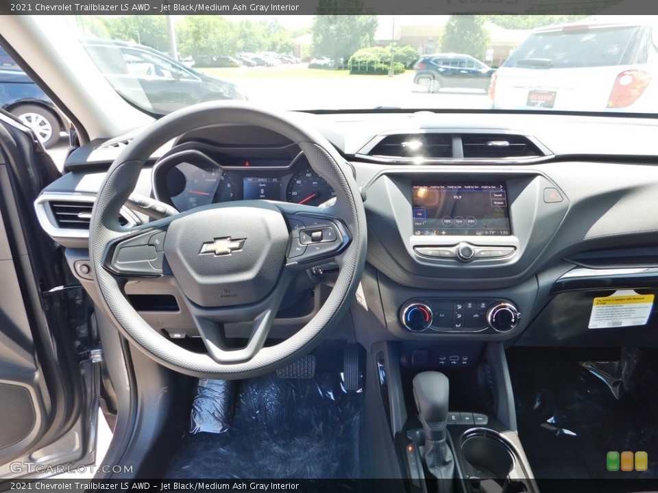 Jet Black/Medium Ash Gray Interior Dashboard for the 2021 Chevrolet Trailblazer LS AWD #138436836