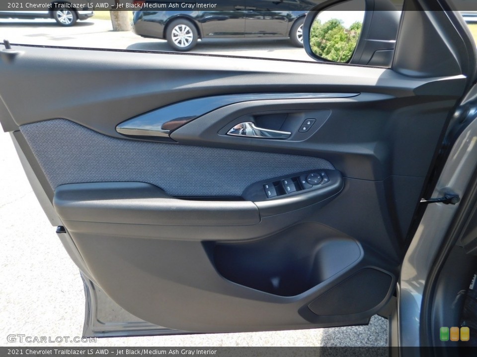 Jet Black/Medium Ash Gray Interior Door Panel for the 2021 Chevrolet Trailblazer LS AWD #138436995