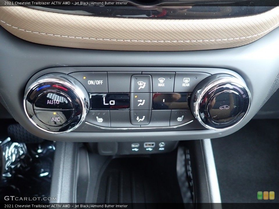Jet Black/Almond Butter Interior Controls for the 2021 Chevrolet Trailblazer ACTIV AWD #138439008