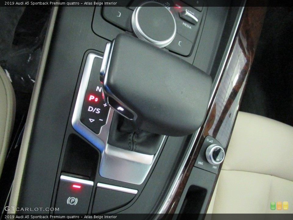 Atlas Beige Interior Transmission for the 2019 Audi A5 Sportback Premium quattro #138440979