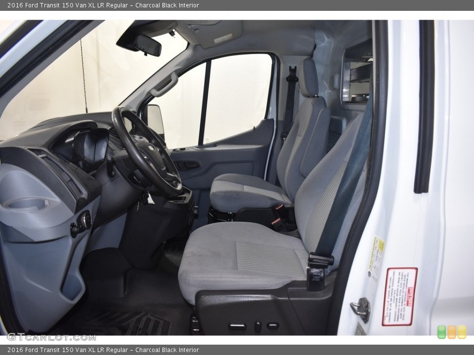 Charcoal Black Interior Photo for the 2016 Ford Transit 150 Van XL LR Regular #138492708