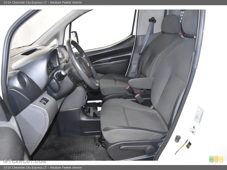 Medium Pewter 2016 Chevrolet City Express Interiors