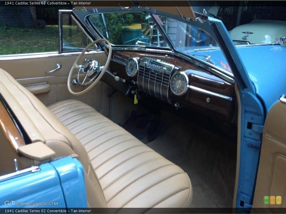 Tan Interior Dashboard for the 1941 Cadillac Series 62 Convertible #138508758