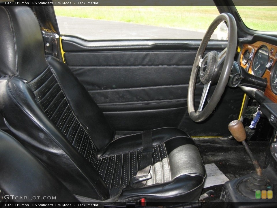 Black Interior Front Seat for the 1972 Triumph TR6  #138508803