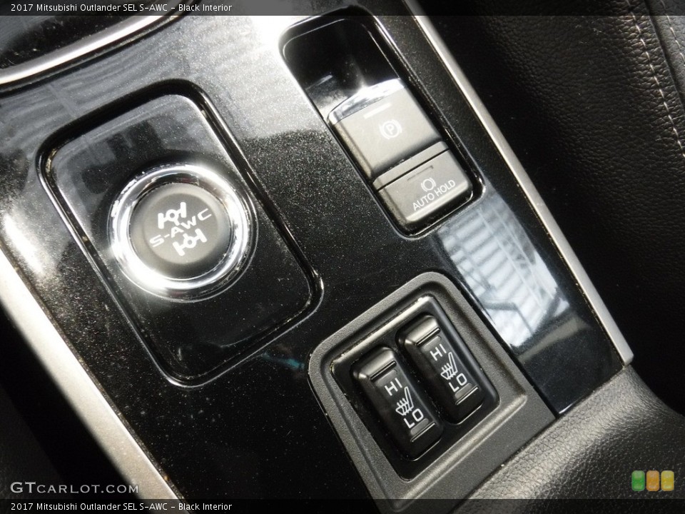 Black Interior Controls for the 2017 Mitsubishi Outlander SEL S-AWC #138511491