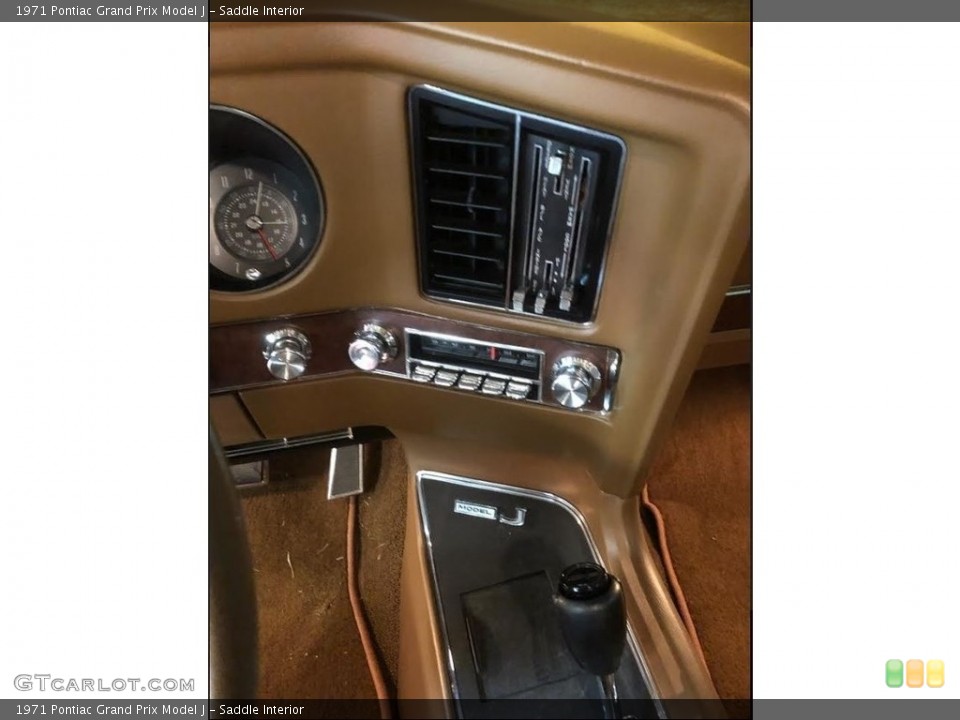 Saddle Interior Controls for the 1971 Pontiac Grand Prix Model J #138513018