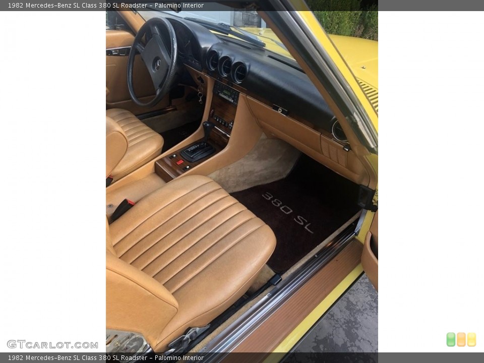 Palomino Interior Photo for the 1982 Mercedes-Benz SL Class 380 SL Roadster #138519940