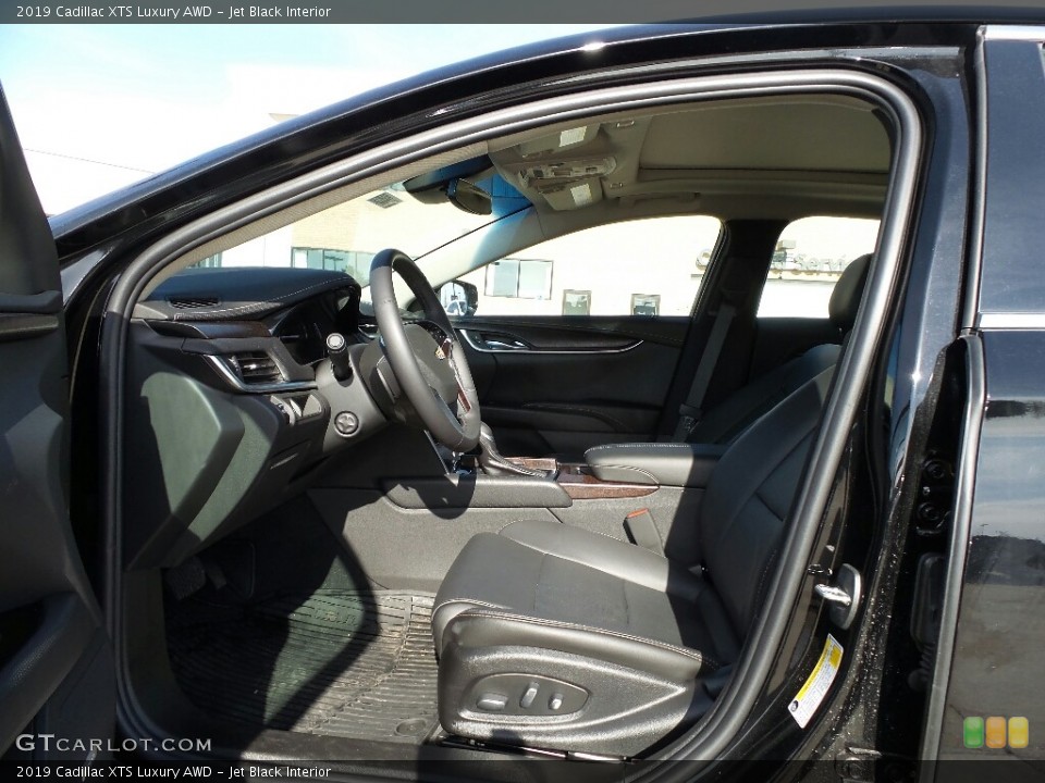 Jet Black Interior Front Seat for the 2019 Cadillac XTS Luxury AWD #138523380
