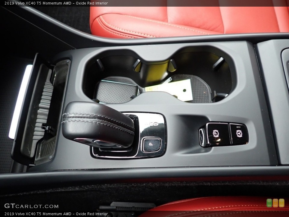 Oxide Red Interior Transmission for the 2019 Volvo XC40 T5 Momentum AWD #138524343