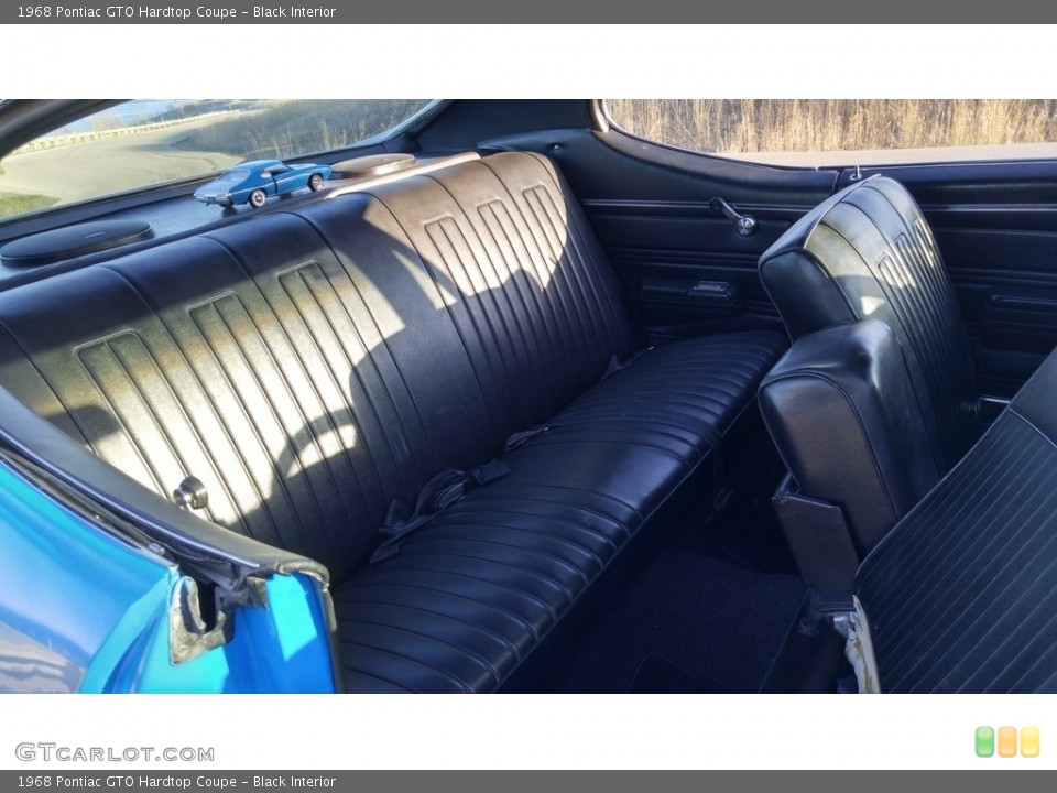 Black Interior Rear Seat for the 1968 Pontiac GTO Hardtop Coupe #138527451