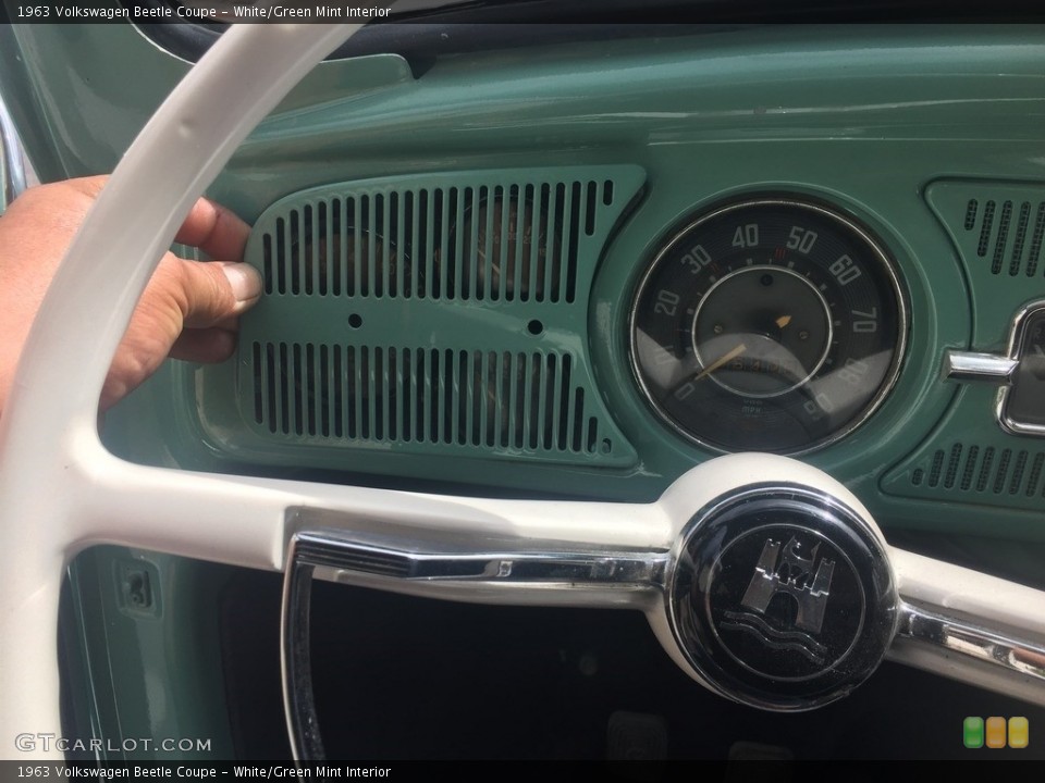 White/Green Mint 1963 Volkswagen Beetle Interiors