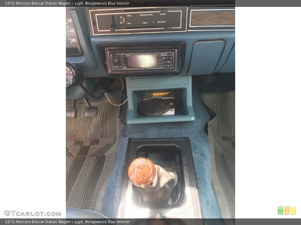 Light Wedgewood Blue Interior Controls for the 1979 Mercury Bobcat Station Wagon #138530442