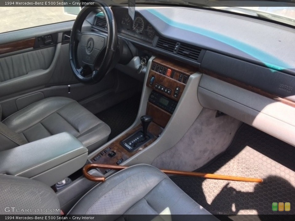 Grey Interior Dashboard for the 1994 Mercedes-Benz E 500 Sedan #138536013