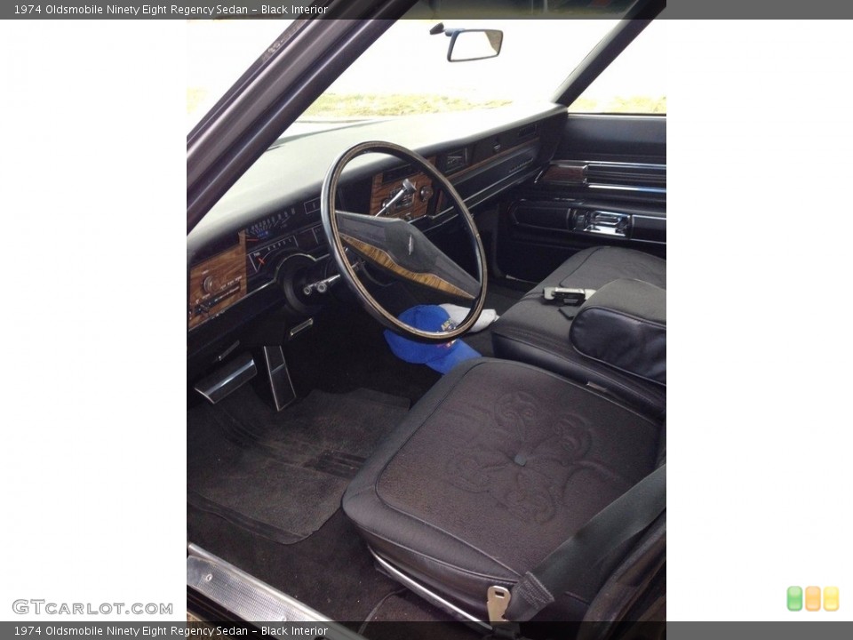 Black Interior Photo for the 1974 Oldsmobile Ninety Eight Regency Sedan #138537348