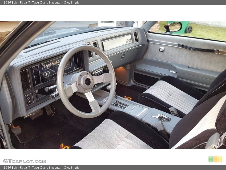 Grey Interior Photo for the 1986 Buick Regal T-Type Grand National #138544116