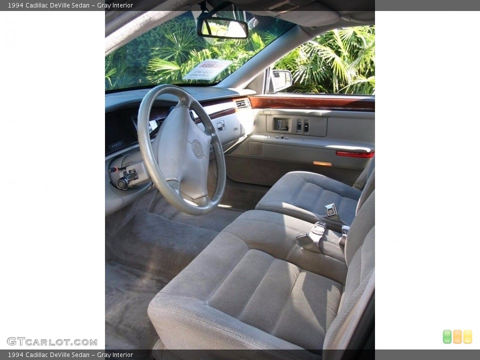 Gray Interior Photo for the 1994 Cadillac DeVille Sedan #138545145