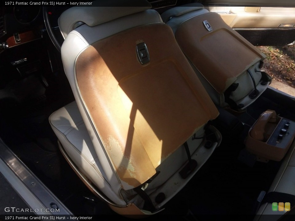 Ivory Interior Front Seat for the 1971 Pontiac Grand Prix SSJ Hurst #138551904