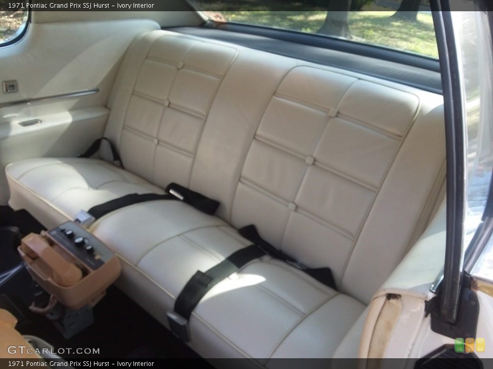 Ivory Interior Rear Seat for the 1971 Pontiac Grand Prix SSJ Hurst #138551952