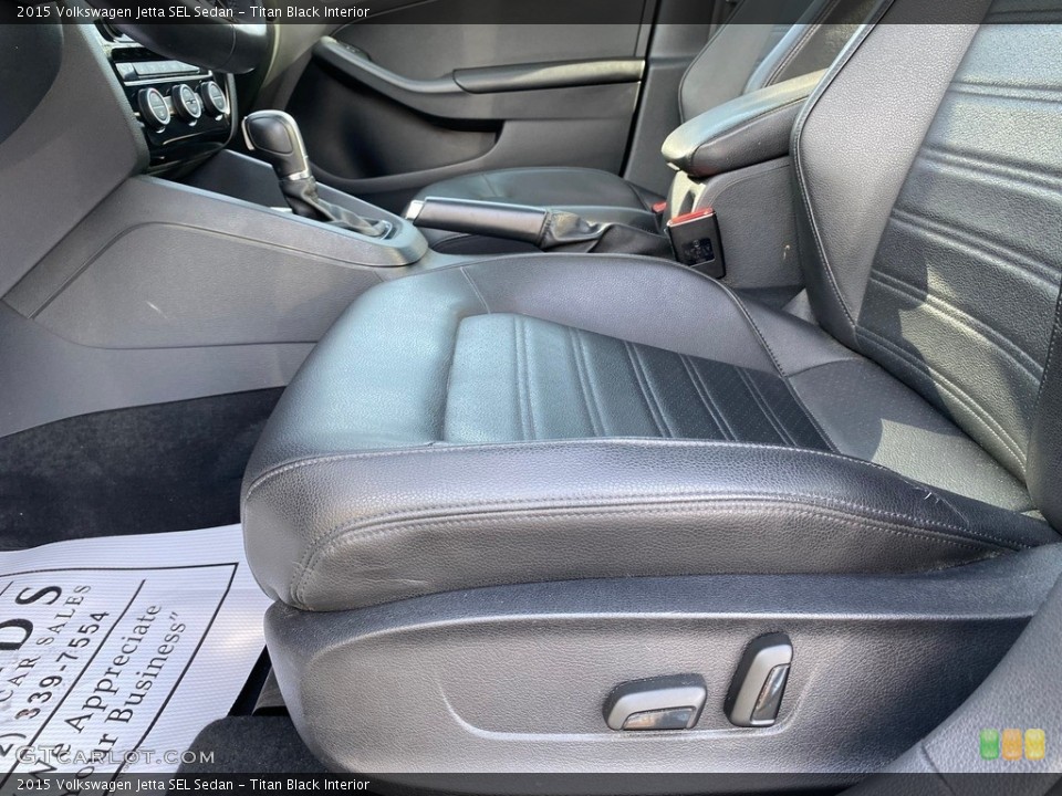 Titan Black Interior Front Seat for the 2015 Volkswagen Jetta SEL Sedan #138554838