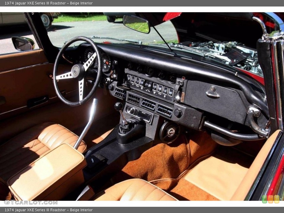 Beige 1974 Jaguar XKE Interiors