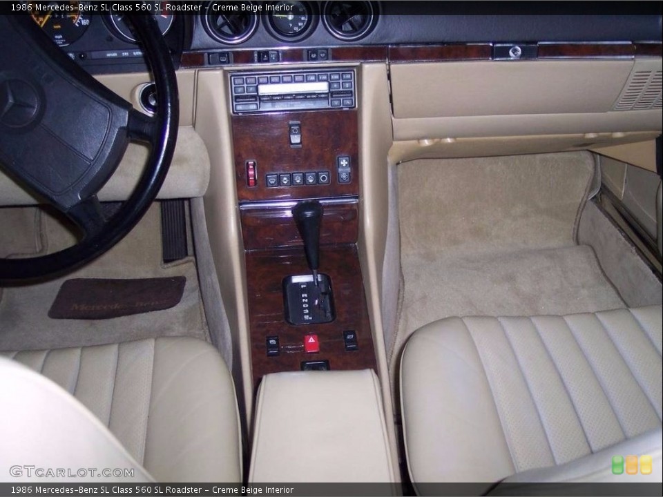 Creme Beige Interior Dashboard for the 1986 Mercedes-Benz SL Class 560 SL Roadster #138558888