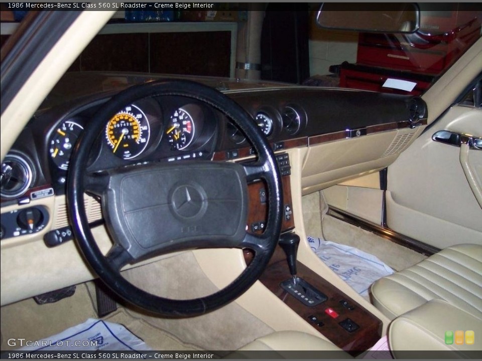 Creme Beige Interior Dashboard for the 1986 Mercedes-Benz SL Class 560 SL Roadster #138559089