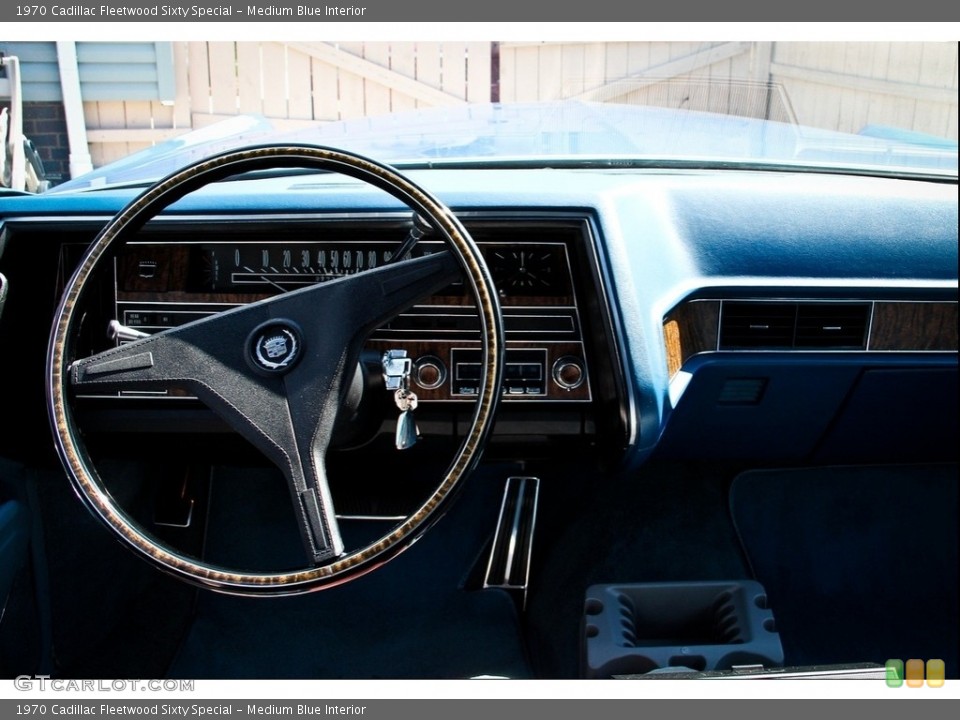 Medium Blue Interior Dashboard for the 1970 Cadillac Fleetwood Sixty Special #138570111