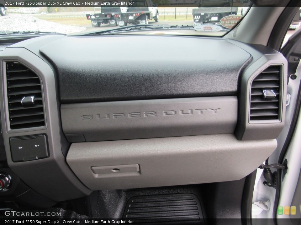 Medium Earth Gray Interior Dashboard for the 2017 Ford F250 Super Duty XL Crew Cab #138571611