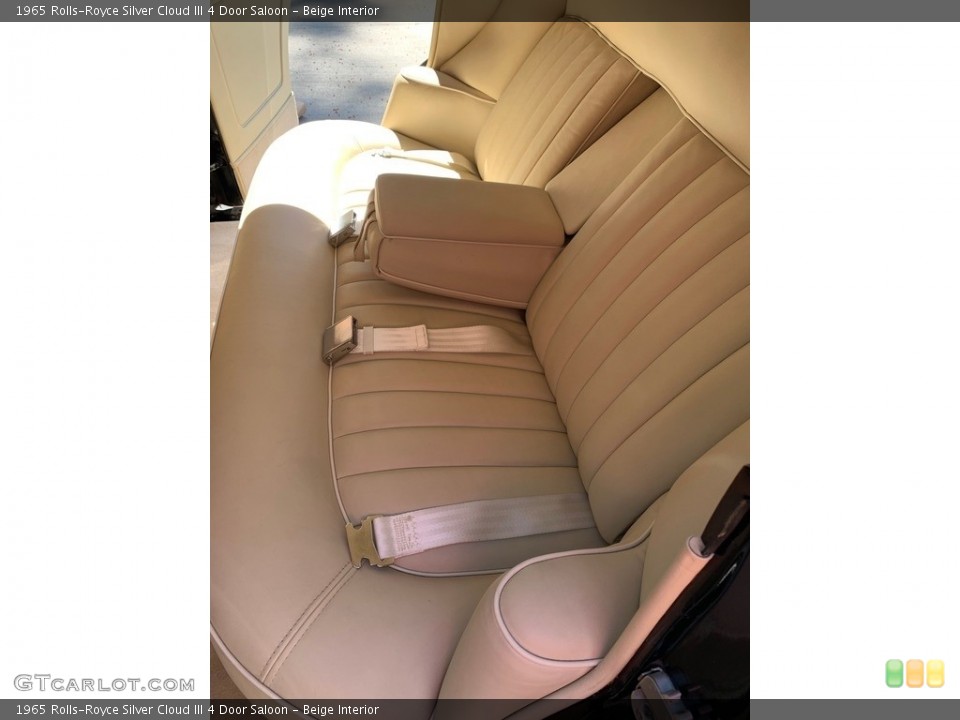 Beige Interior Rear Seat for the 1965 Rolls-Royce Silver Cloud III 4 Door Saloon #138579307