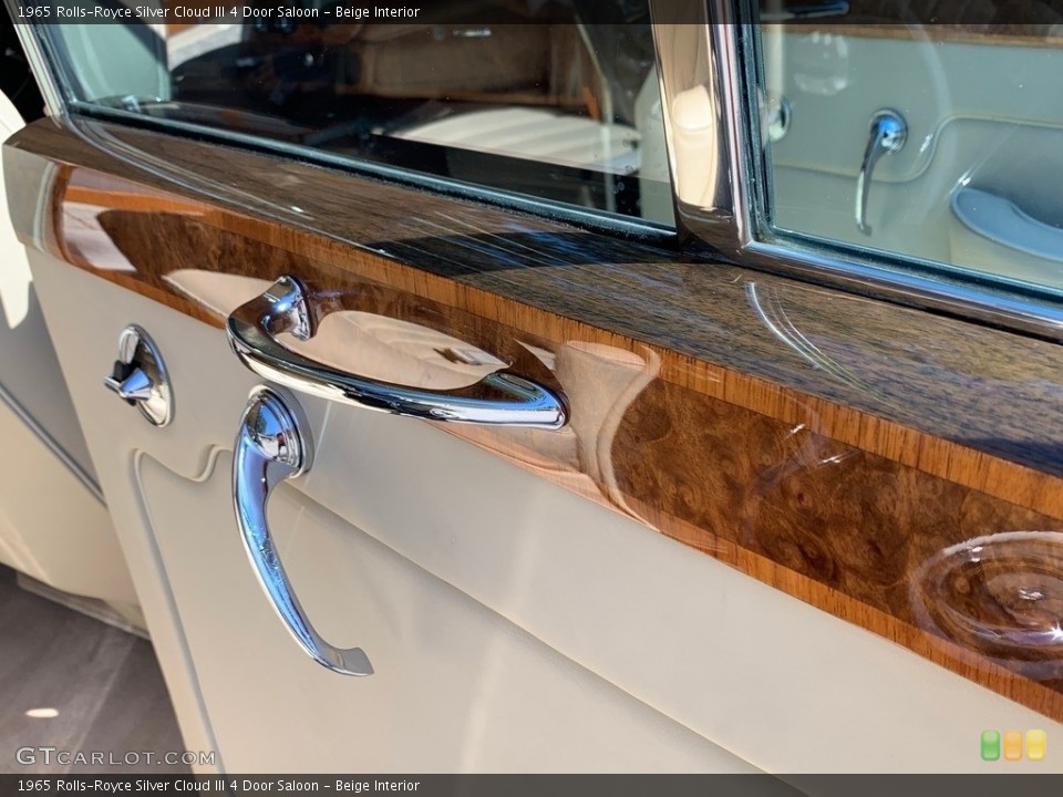 Beige Interior Door Panel for the 1965 Rolls-Royce Silver Cloud III 4 Door Saloon #138579879