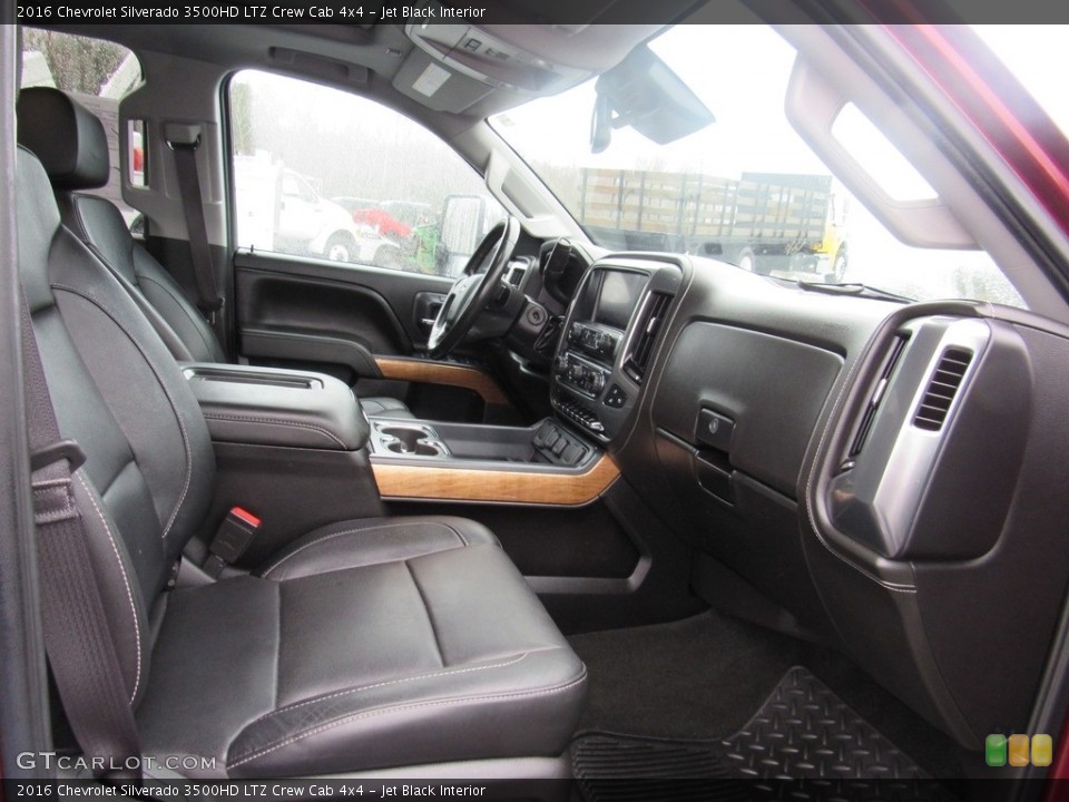 Jet Black Interior Dashboard for the 2016 Chevrolet Silverado 3500HD LTZ Crew Cab 4x4 #138588165