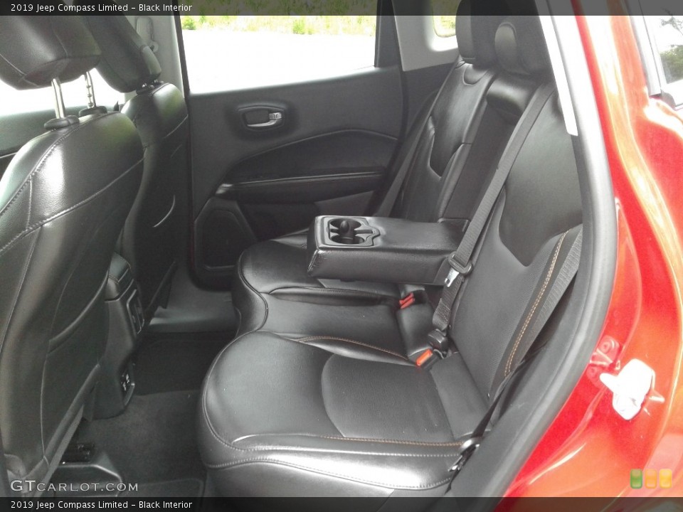 Black Interior Rear Seat for the 2019 Jeep Compass Limited #138593277