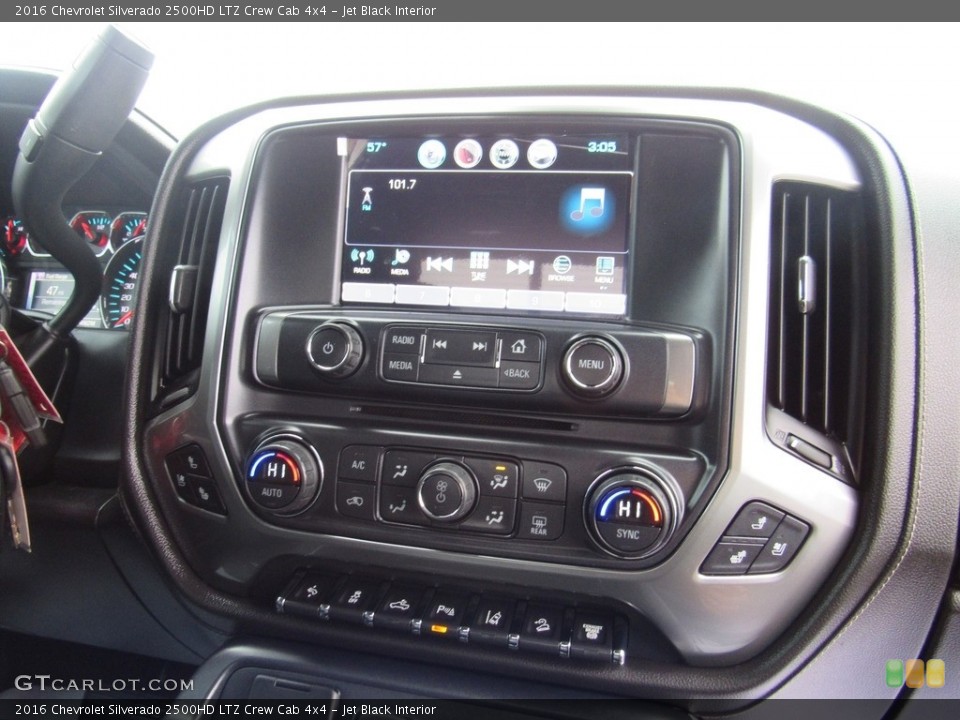 Jet Black Interior Controls for the 2016 Chevrolet Silverado 2500HD LTZ Crew Cab 4x4 #138598419