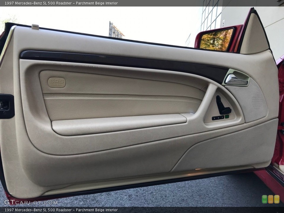 Parchment Beige Interior Door Panel for the 1997 Mercedes-Benz SL 500 Roadster #138618807