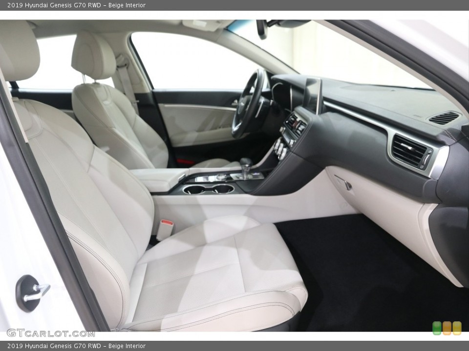 Beige Interior Photo for the 2019 Hyundai Genesis G70 RWD #138619815