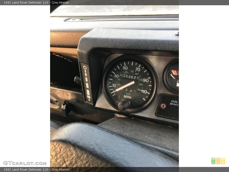 Grey Interior Gauges for the 1992 Land Rover Defender 110 #138623346