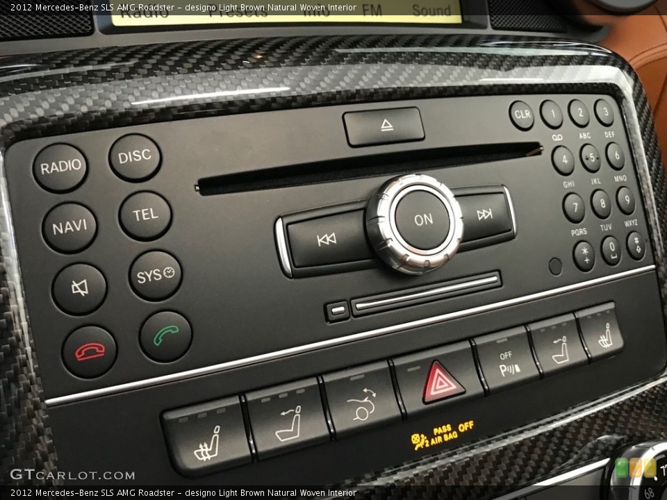 designo Light Brown Natural Woven Interior Audio System for the 2012 Mercedes-Benz SLS AMG Roadster #138632904