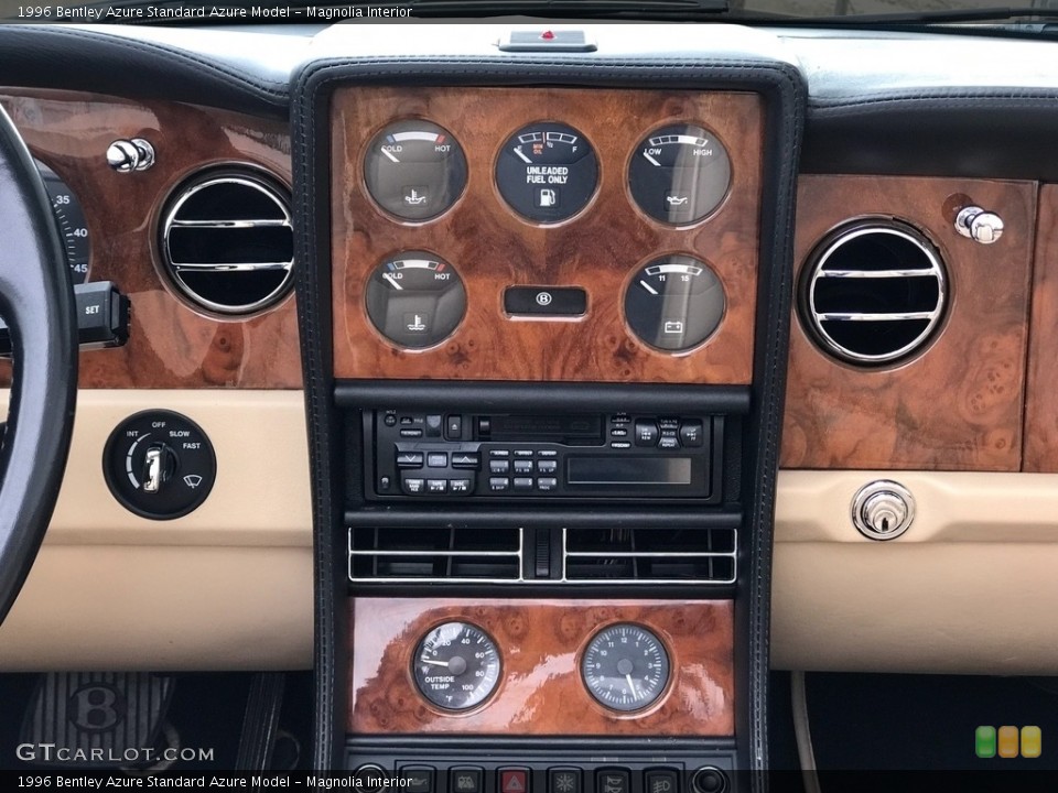 Magnolia Interior Controls for the 1996 Bentley Azure  #138636569