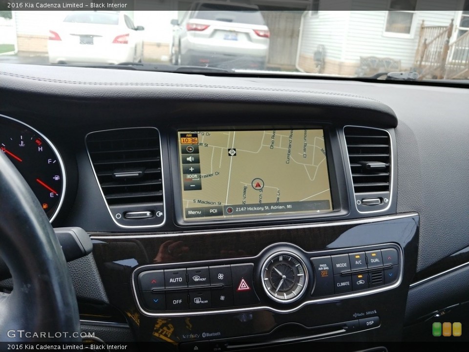 Black Interior Controls for the 2016 Kia Cadenza Limited #138641367