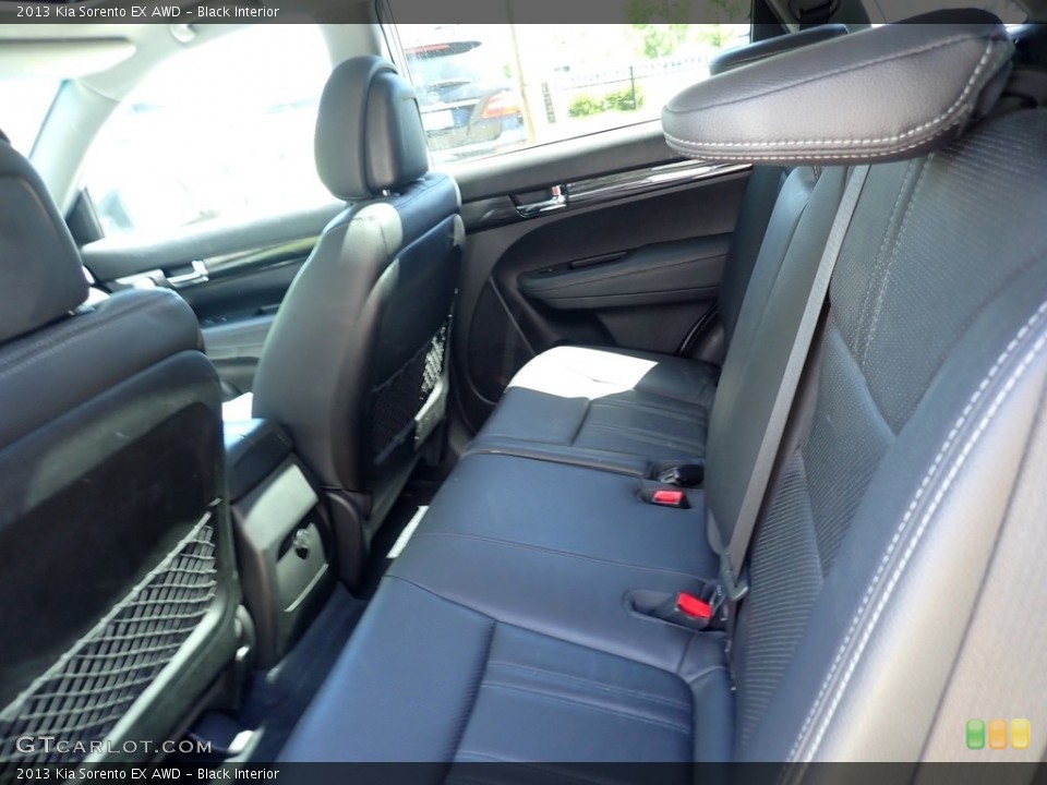 Black Interior Rear Seat for the 2013 Kia Sorento EX AWD #138645792