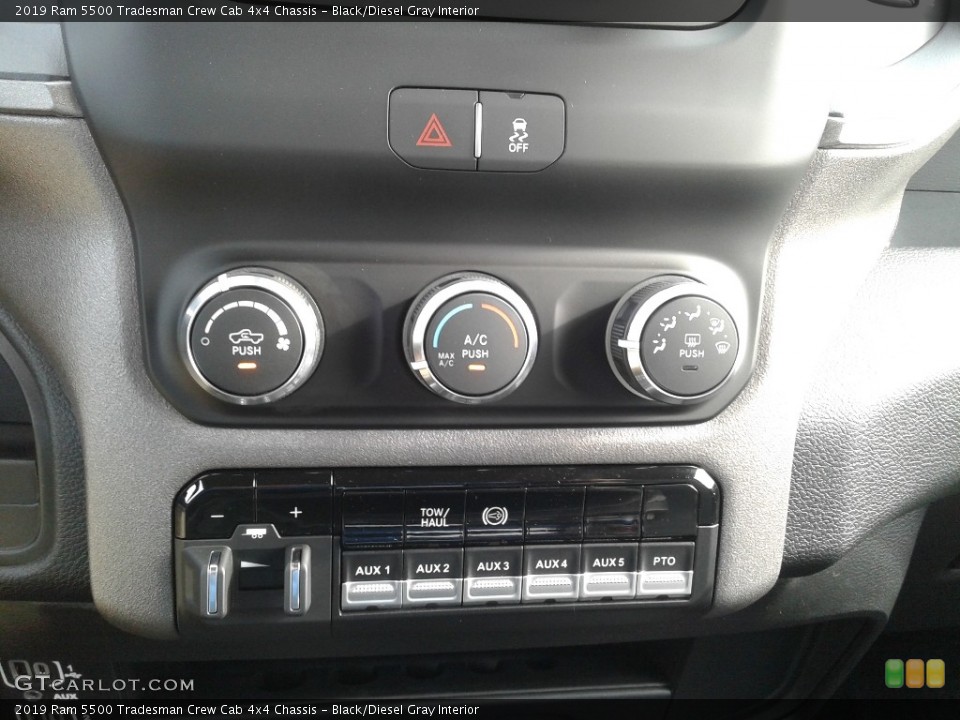 Black/Diesel Gray Interior Controls for the 2019 Ram 5500 Tradesman Crew Cab 4x4 Chassis #138646968