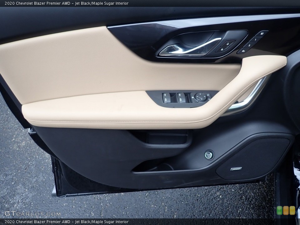 Jet Black/Maple Sugar Interior Door Panel for the 2020 Chevrolet Blazer Premier AWD #138679392