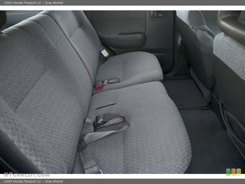 Gray Interior Rear Seat for the 1999 Honda Passport LX #138700518