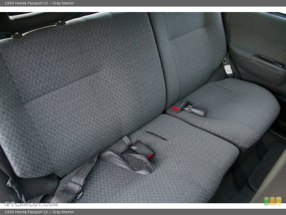Gray Interior Rear Seat for the 1999 Honda Passport LX #138700542