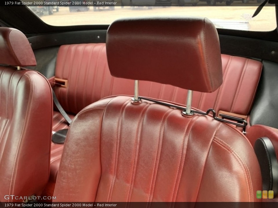 Red 1979 Fiat Spider 2000 Interiors