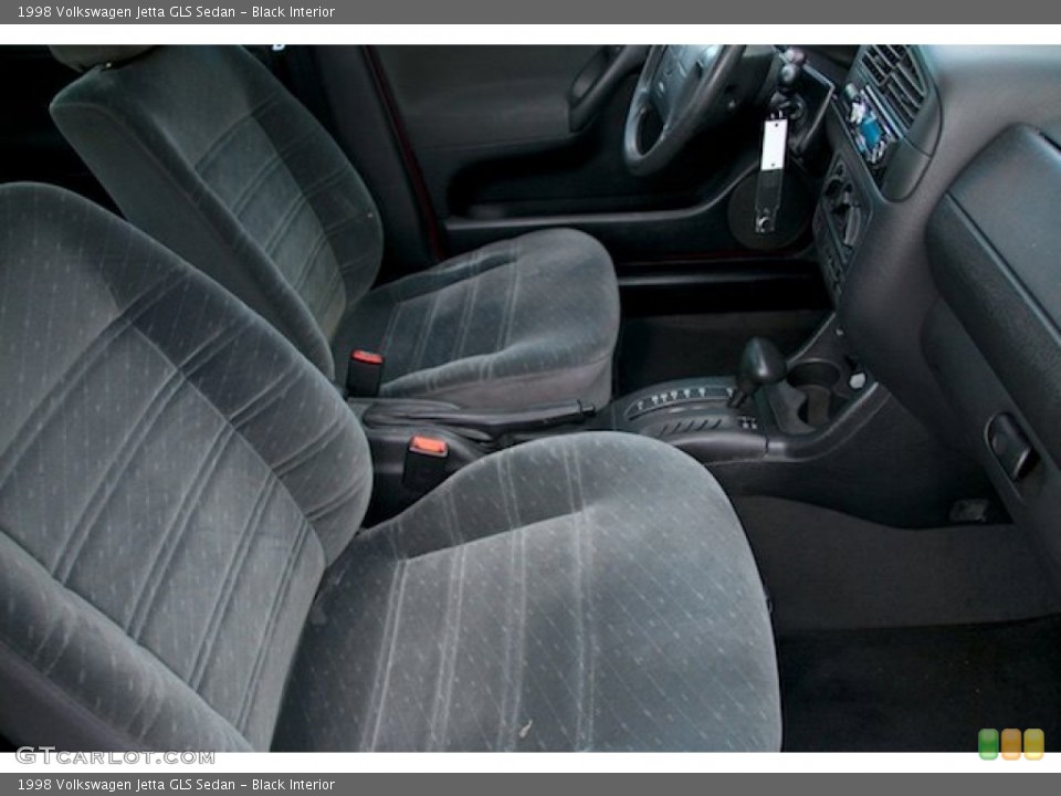 Black Interior Front Seat for the 1998 Volkswagen Jetta GLS Sedan #138710041