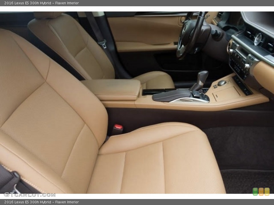 Flaxen Interior Photo for the 2016 Lexus ES 300h Hybrid #138711609