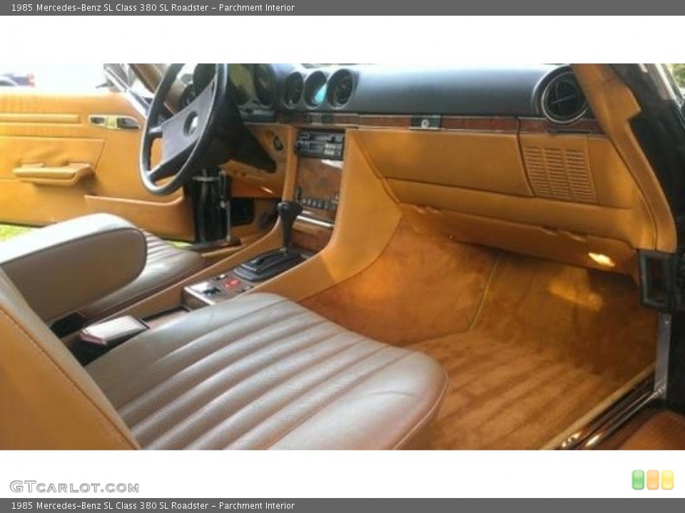 Parchment Interior Front Seat for the 1985 Mercedes-Benz SL Class 380 SL Roadster #138715770
