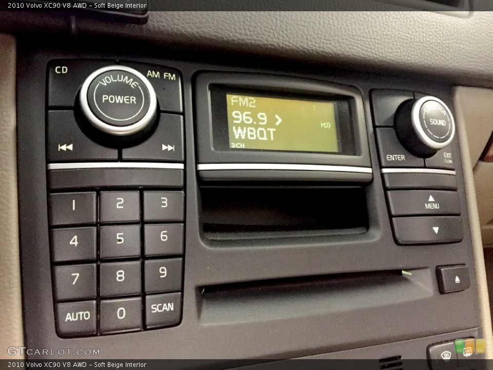 Soft Beige Interior Controls for the 2010 Volvo XC90 V8 AWD #138720090